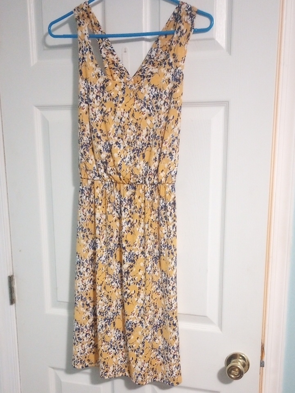 Sleeveless Yellow Floral Midi Dress with V-Neck